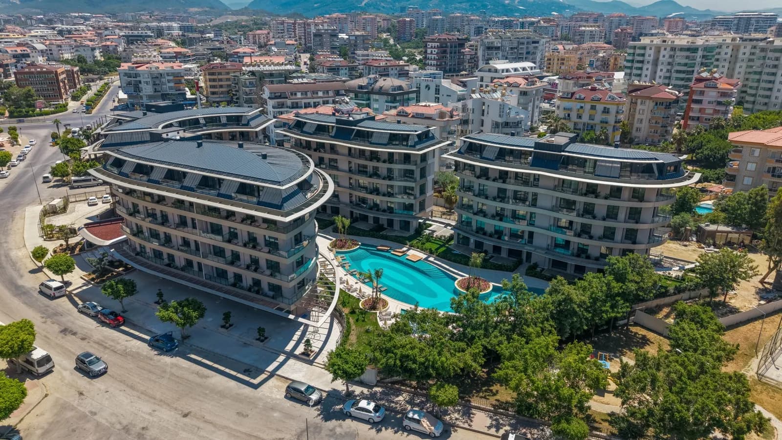 Alanya Oba Ultra Luxury Living Just 300 Meters from the Sea — photo 1