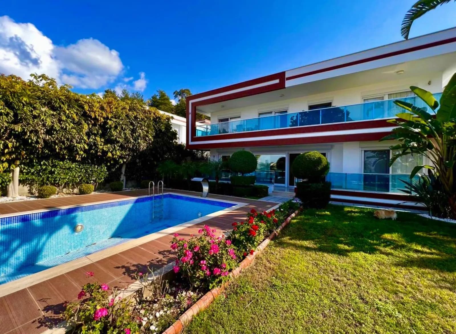 Luxury 4+1 Sea View Villa With Private Pool In Kargicak — photo 1